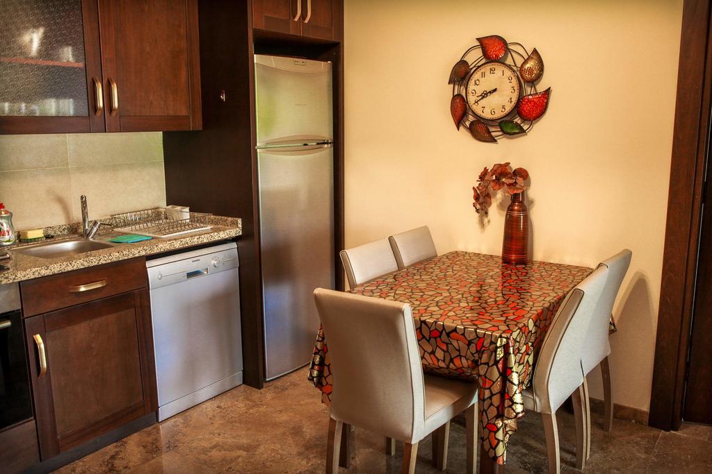 Mediterra Residence เกเมร์ ภายนอก รูปภาพ