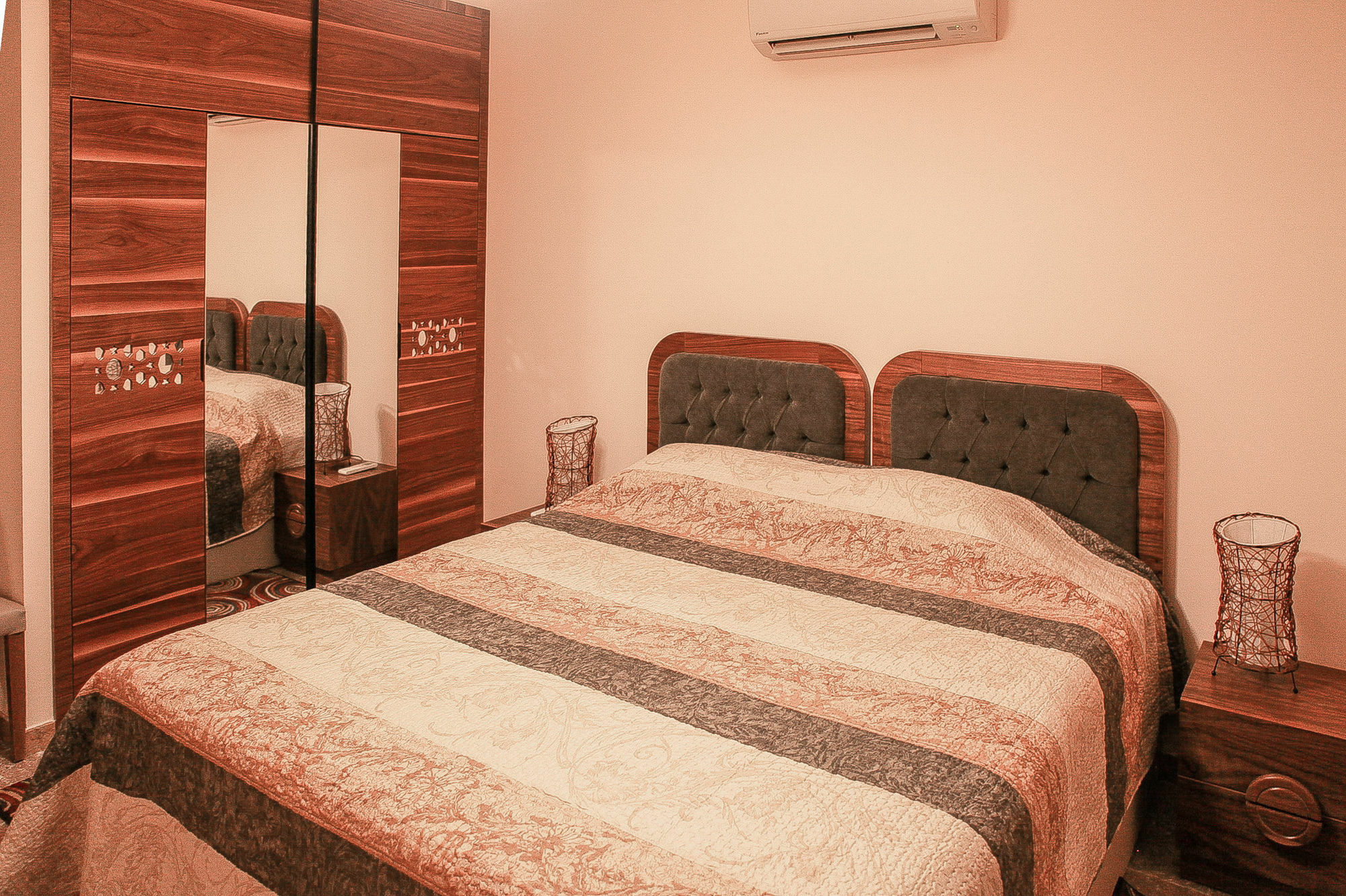 Mediterra Residence เกเมร์ ภายนอก รูปภาพ